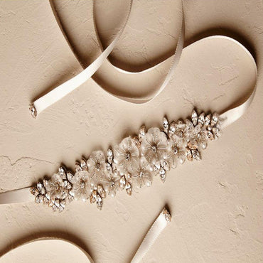 Beaded Floral Bridal Sash, Wedding Sasht, Crystal Rhinestone Sash, Handmade Flower Wedding Sash, SA0041